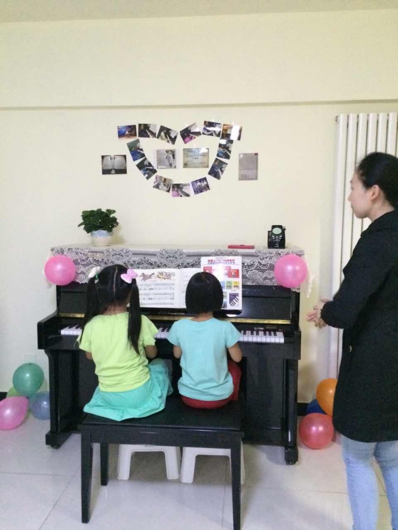 怎样让孩子喜欢练琴呢？